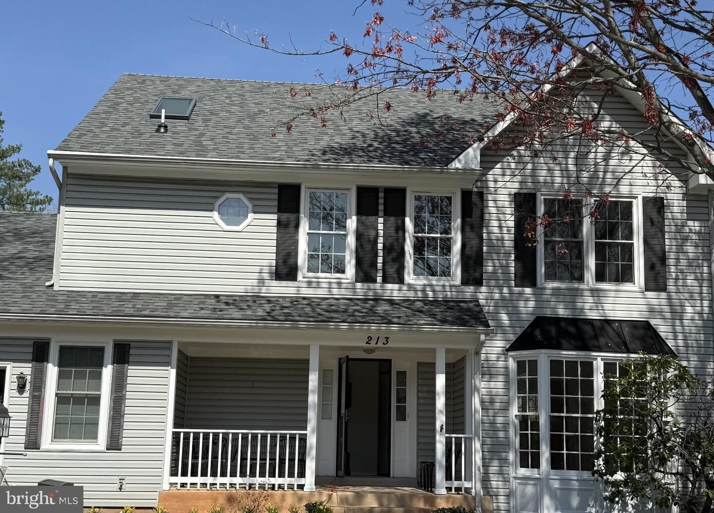 Property Photo: 213 Primavera Circle VA 20165