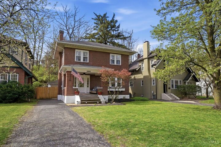 Property Photo: 2993 Linwood Avenue OH 45208