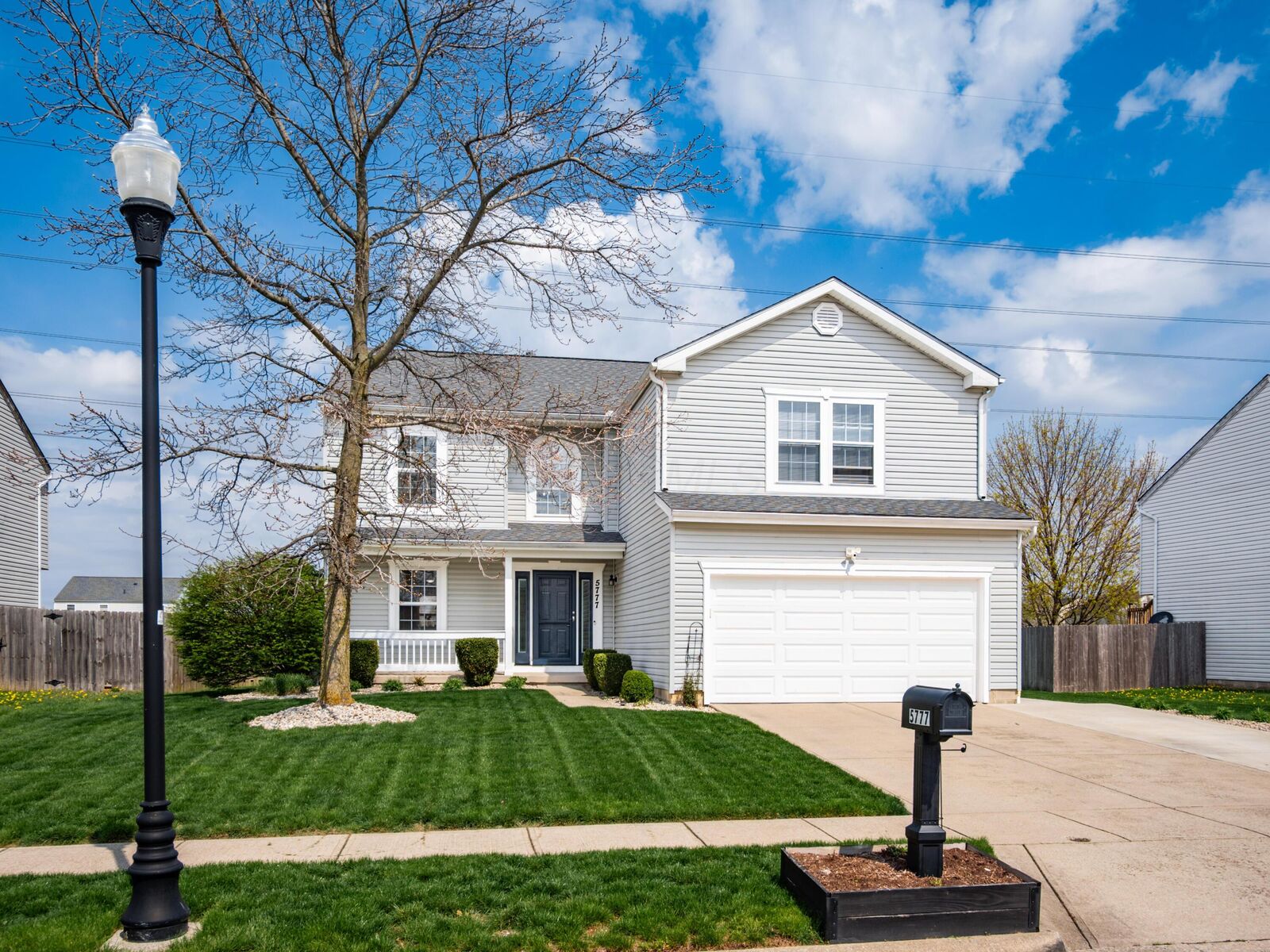 Property Photo:  5777 Empire Mills Run  OH 43110 