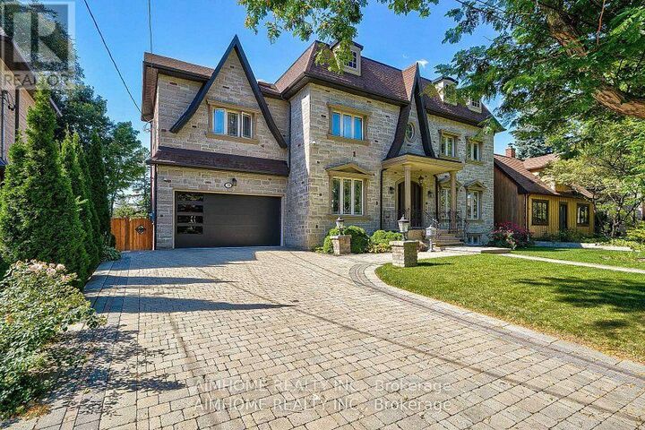 Property Photo: 38 Pheasant Road ON M2M 3G7