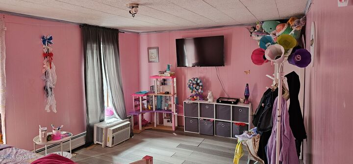 Property Photo:  465 Queen Street  PA 17857 