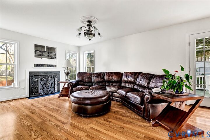 Property Photo:  7116 Harbor Light Way  VA 23111 