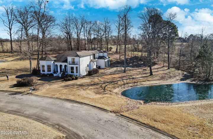 Property Photo:  220 Forest Lake Drive  TN 38343 