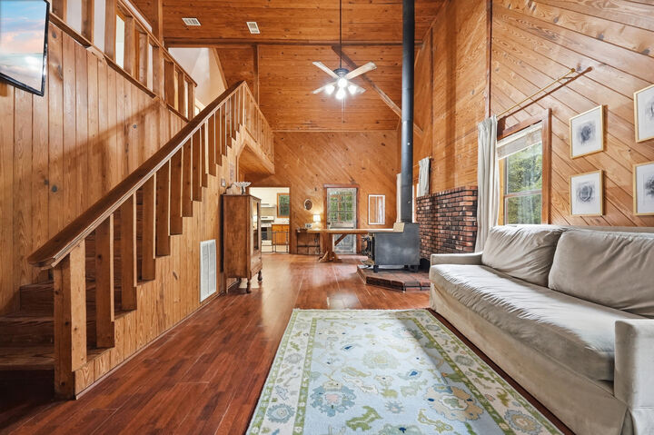 Property Photo: 7953 Crawford Road FL 32567