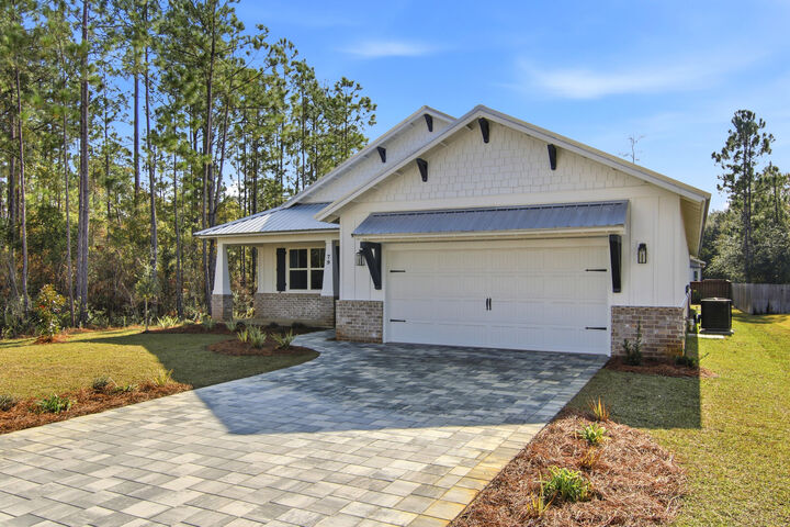 Property Photo: 79 Muzzle Street FL 32439