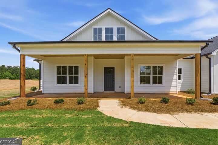 Property Photo:  733 Pine Grove Church Road  GA 31016 