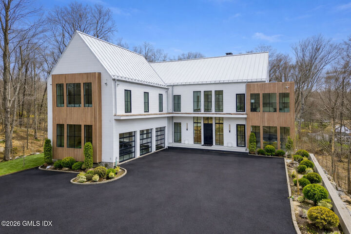 Property Photo: 41 Mohawk Lane CT 06831