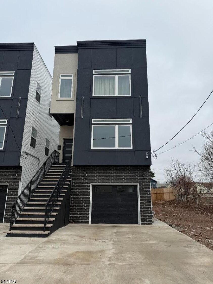 Property Photo:  12 Nelson Pl  NJ 07111 