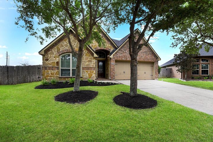 Property Photo:  28703 Park Hills Court  TX 77494 
