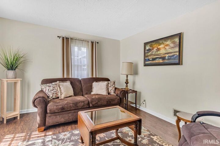 Property Photo:  618 W 3rd Street  IN 47404-5117 