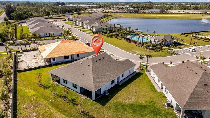 Property Photo:  9404 Sunbeam Circle  FL 33950 