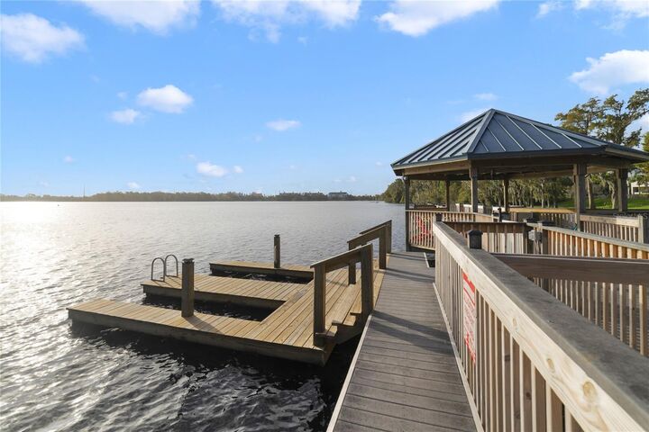 Property Photo: 13427 Blue Heron Beach Drive 1805 FL 32821