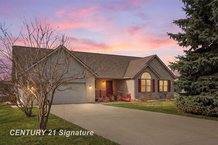 Property Photo: 1215 Kennely Road MI 48609