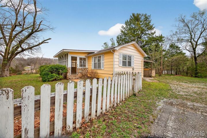 Property Photo: 30050 Highway T MO 65556