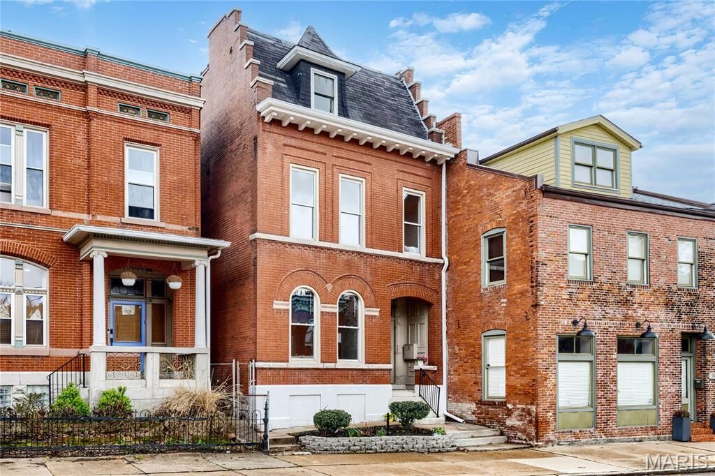 Property Photo:  1936 Arsenal Street  MO 63118 