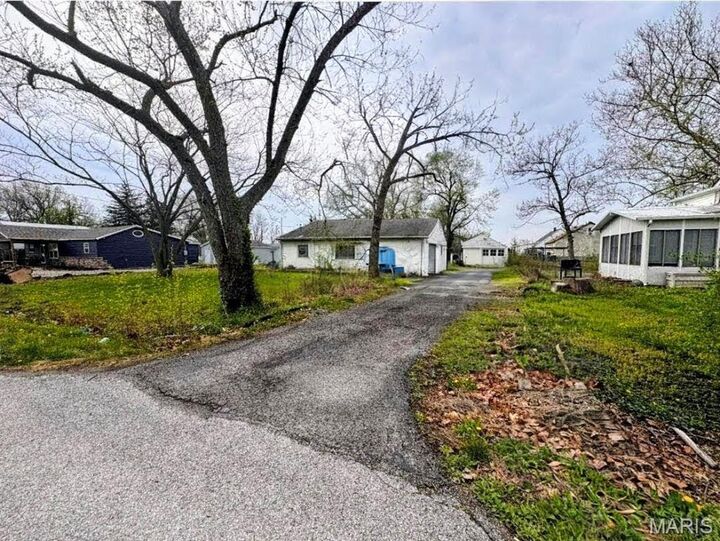 Property Photo: 4074 Breckenridge Lane IL 62040