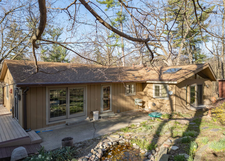 Property Photo: 3 Heather Lane IA 52732