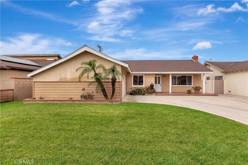 Property Photo:  15691 Swan Lane  CA 92649 