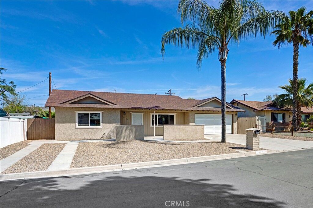 Property Photo: 40780 Malibar CA 92544