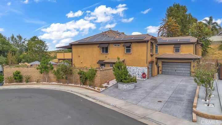 Property Photo:  42740 Portraits Ln  CA 92592 