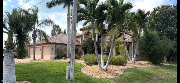 Property Photo: 4301 NW 33rd Street FL 33993