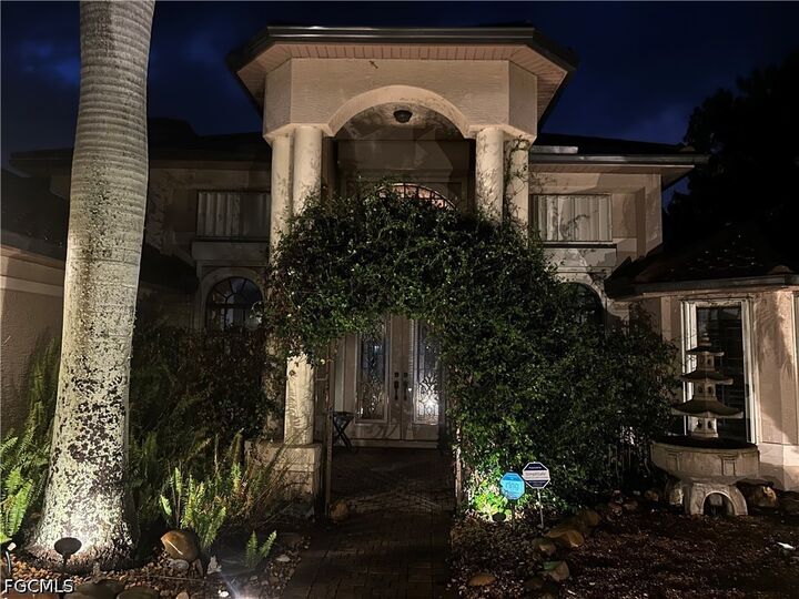 Property Photo:  4301 NW 33rd Street  FL 33993 