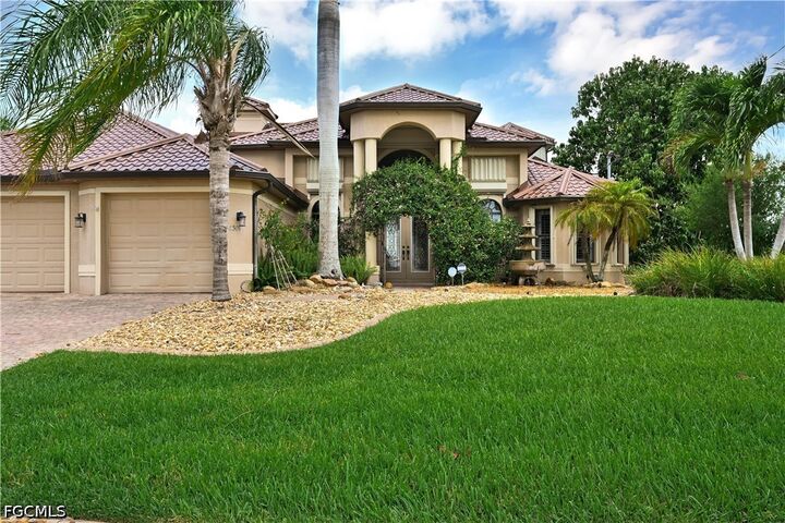 Property Photo:  4301 NW 33rd Street  FL 33993 