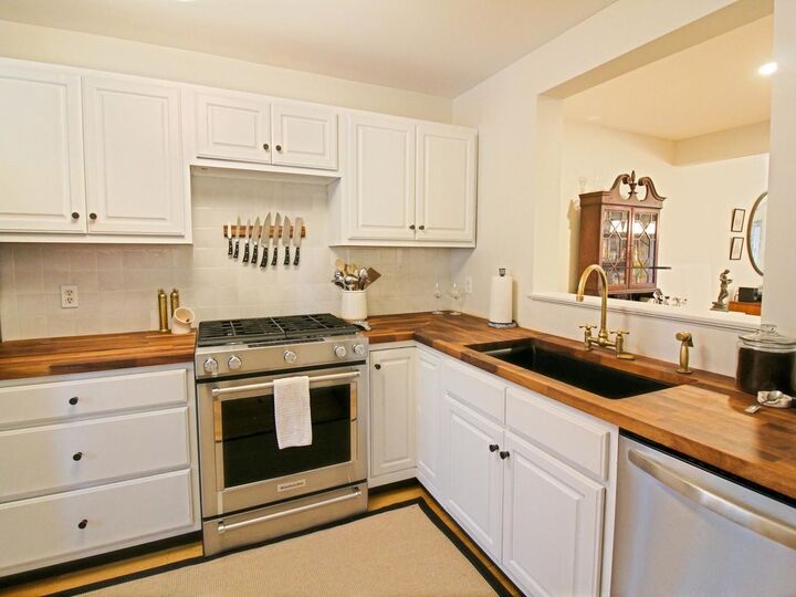 Property Photo:  29 Abbey Road  VT 05495 