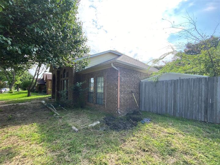 Property Photo:  3422 Jonquil Lane  TX 75089 
