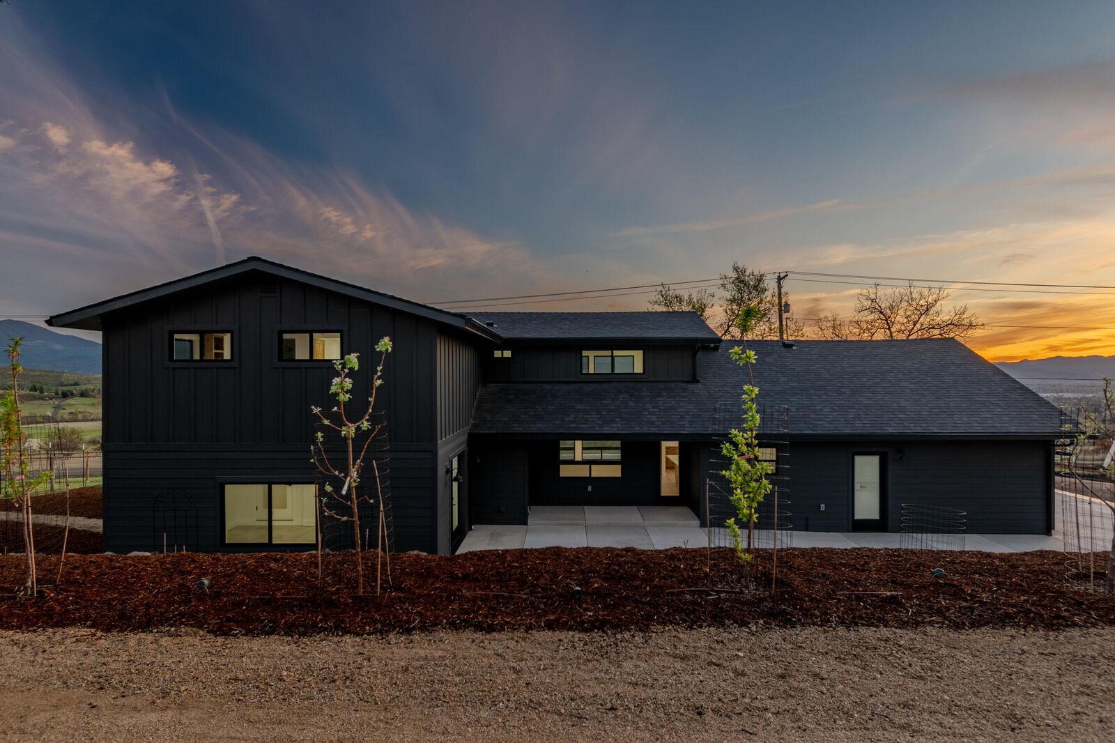 Property Photo:  4691 Cherry Lane  OR 97504 