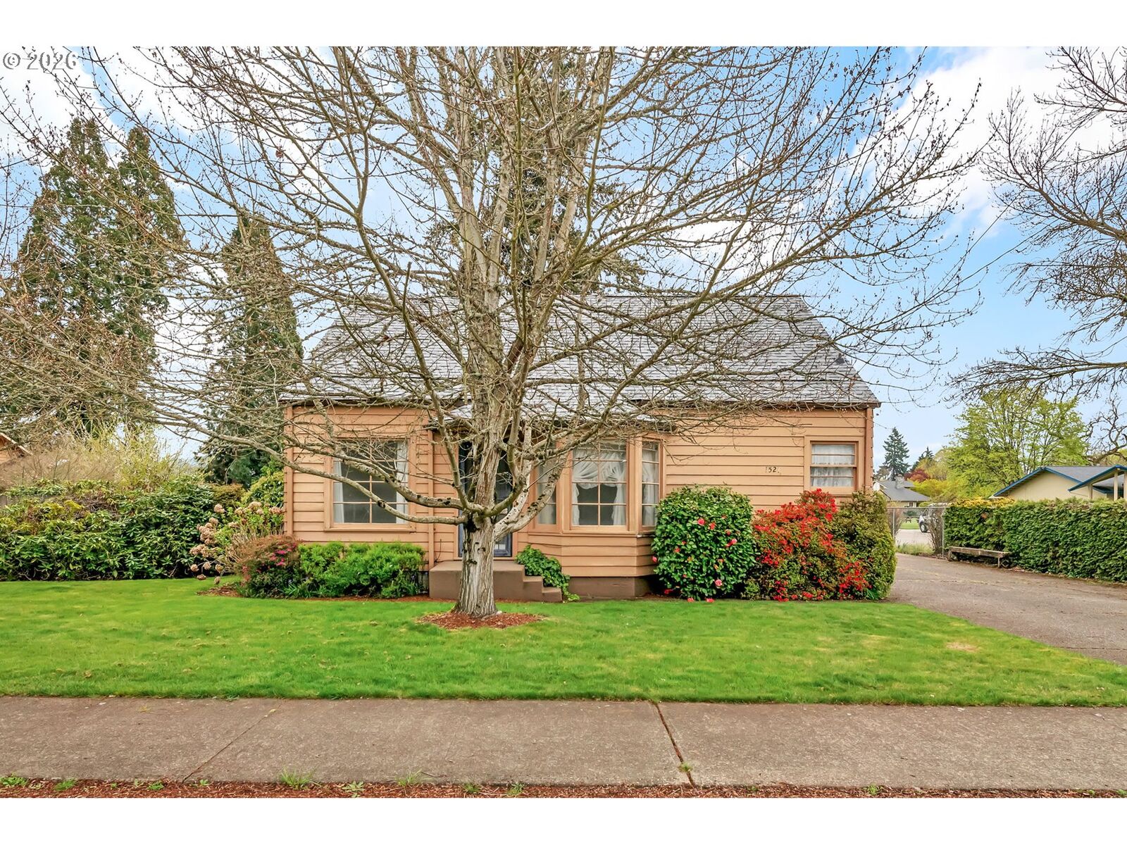 Property Photo:  1521 Gilham Rd  OR 97401 