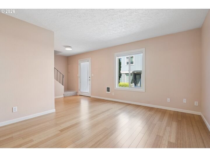 Property Photo: 3612 SW Multnomah Blvd OR 97219