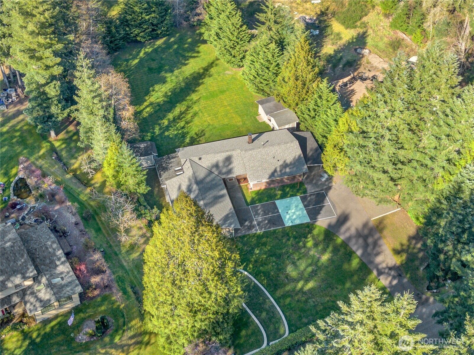 Property Photo:  2925 SE Royalwood Place  WA 98367 