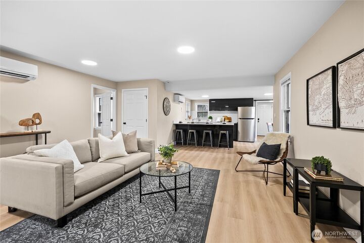 Property Photo:  11101  Bingham Avenue E  WA 98446 