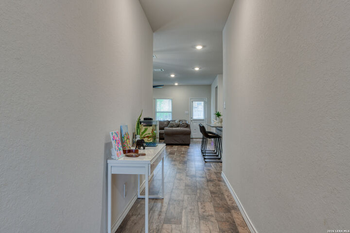 Property Photo:  5615 Chase Falls  TX 78266 