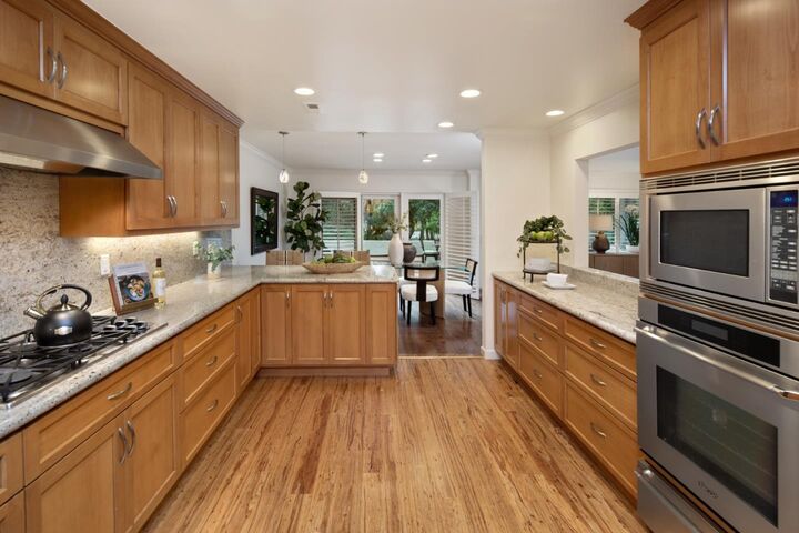 Property Photo: 121 Rio Vista CA 95032