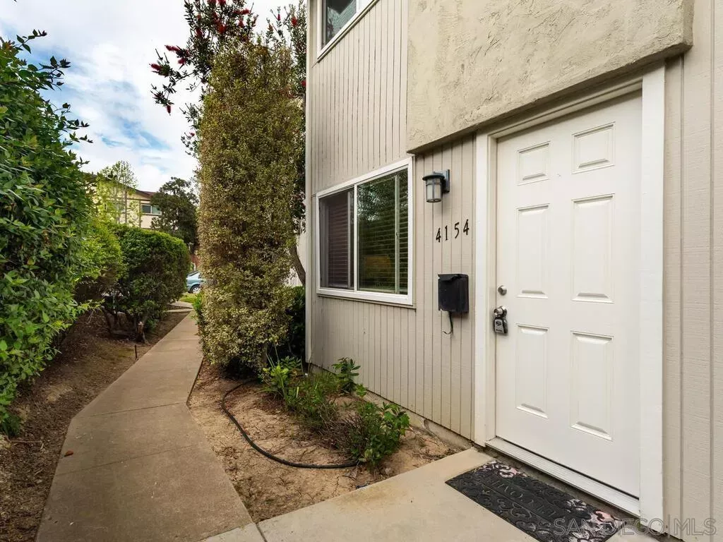 Property Photo:  4154 Camino Islay  CA 92122 