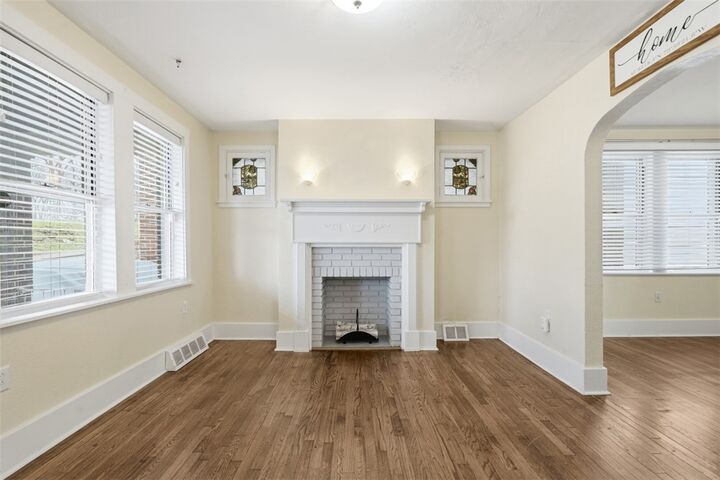 Property Photo:  2275 Spokane Avenue  PA 15210 