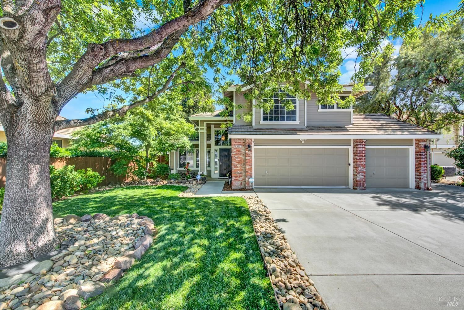 Property Photo:  691 Harvard Court  CA 95687 