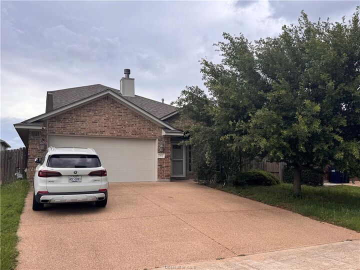 Property Photo:  903 Emerald Dove Avenue  TX 77845 
