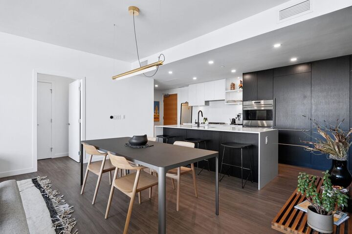 Property Photo: 210 E 5th Avenue 802 BC V5T 0K1