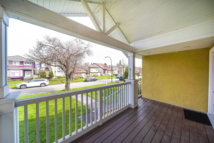 Property Photo: 2862 W 22nd Avenue BC V6L 1M6