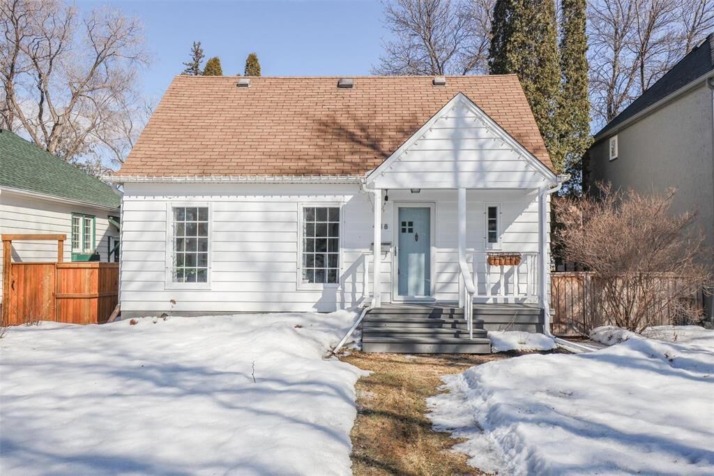 Property Photo:  448 Ash Street  MB R3N 0R2 
