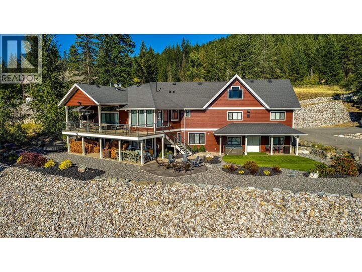 Photo de la propriété:  6054 Lynx Drive  BC V1B 3J5 