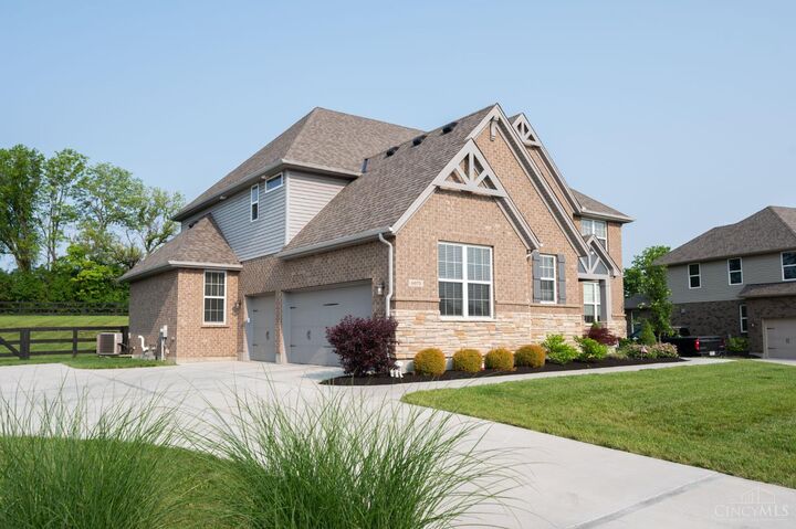 Property Photo:  6075 Northlake Court  OH 45011 