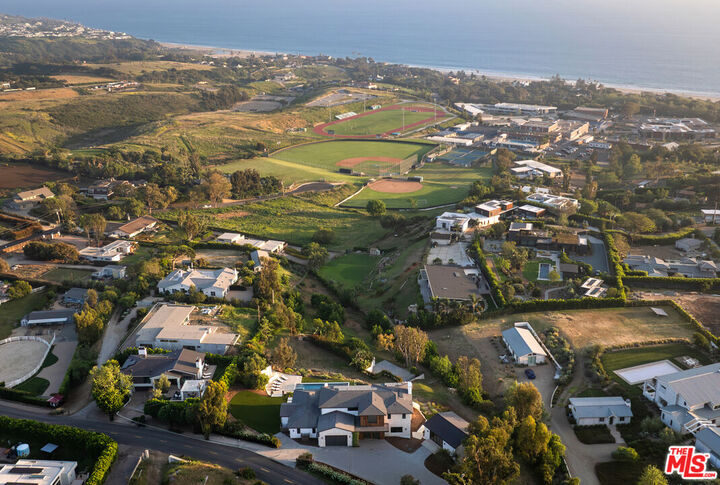 Property Photo:  29924 Harvester Rd  CA 90265 