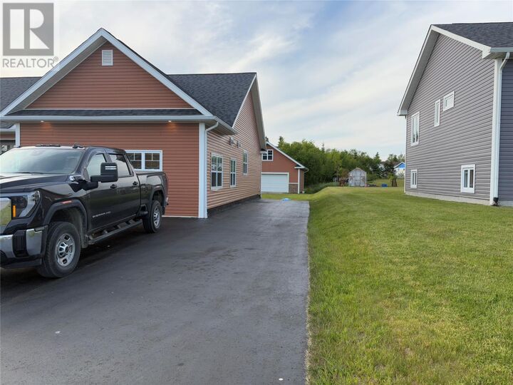 Property Photo:  18 McCarthys Lane  NL A2N 1A8 