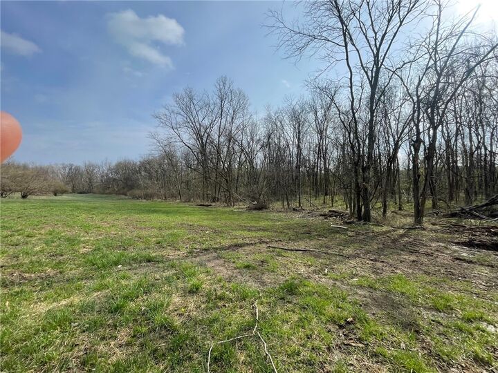 Property Photo:  16 Kickapoo Place  IL 61920 