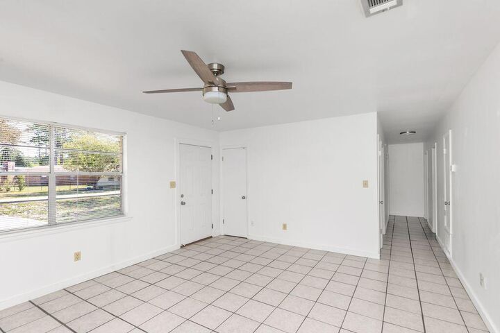 Property Photo:  1313 Finck Road  FL 32578 