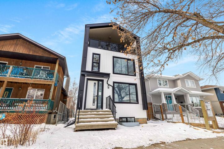 7927 112S Avenue NW — photo 1